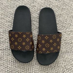Brown & Black Slides